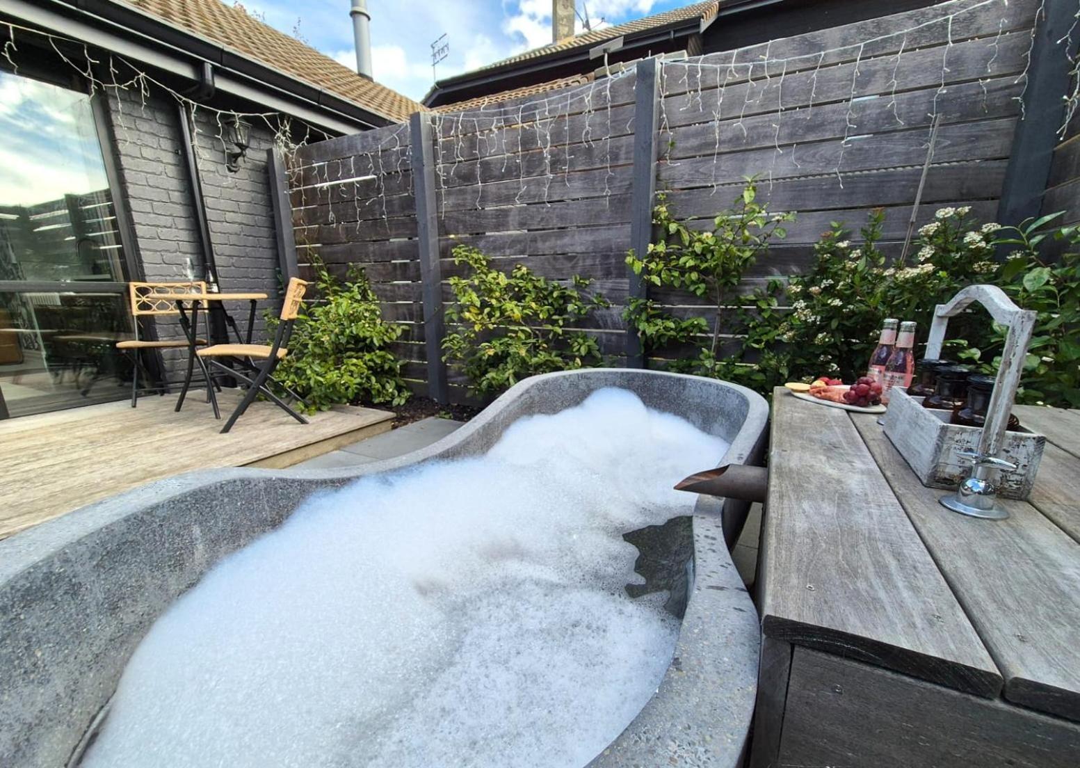 Stagford Retreat Apartment - เทาโป ภายนอก รูปภาพ